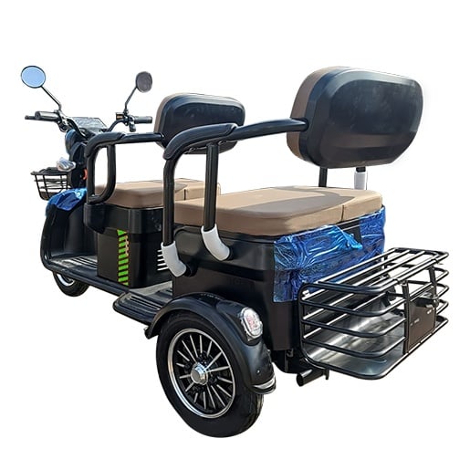 Triciclu Electric Voltarom, Motor 1800W, Fara Permis, Viteza Maxima 25 km pe ora, 1800W, Autonomie Pana La 60km, 2 locuri